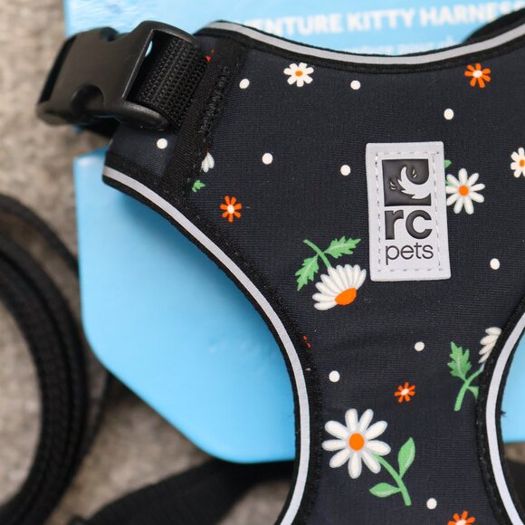 RC Pets Adventure Kitty Harness – Black, Medium, Floral Design – Cat / Small Pet - Picture 2 of 7